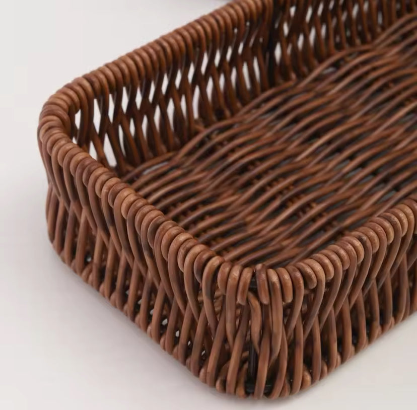Durable Plastic Imitation Rattan Storage Basket, Kitchen Drawer Organizer, Rectangle Home Desk Decoration Tray, Square Serving Basket Durable Plastic Imitation Rattan Storage Basket, Kitchen Drawer Organizer, Rectangle Home Desk Decoration Tray, Square Serving Basket